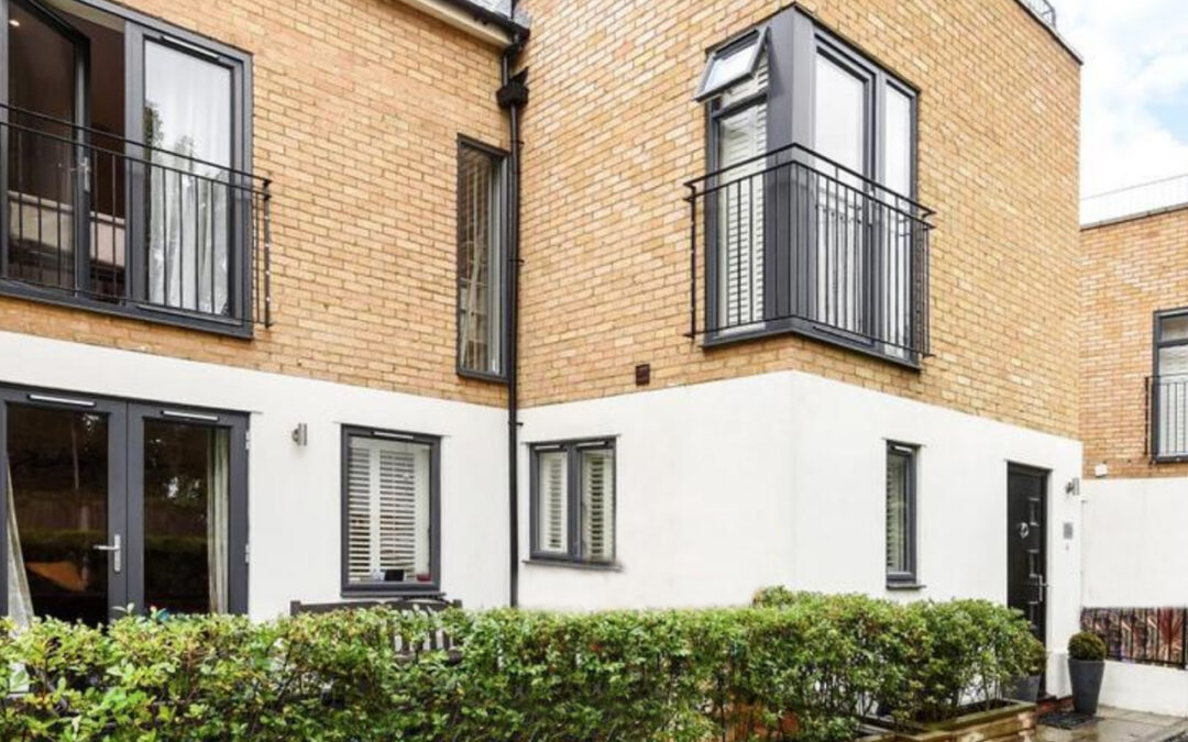 PRIVATE GATED DEVELOPMENT of just Seven houses in Winchmore Hill